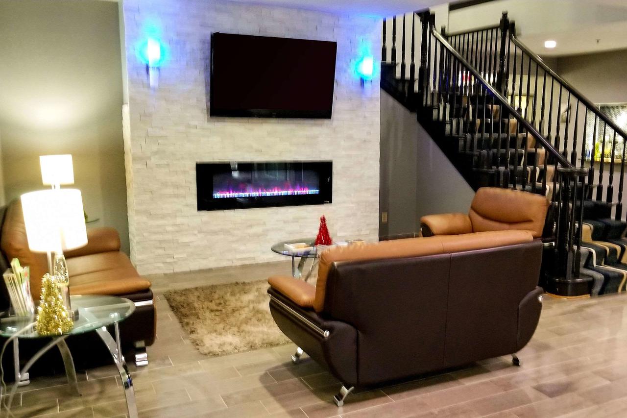 Quality Inn & Suites Cincinnati Sharonville - thumb 11