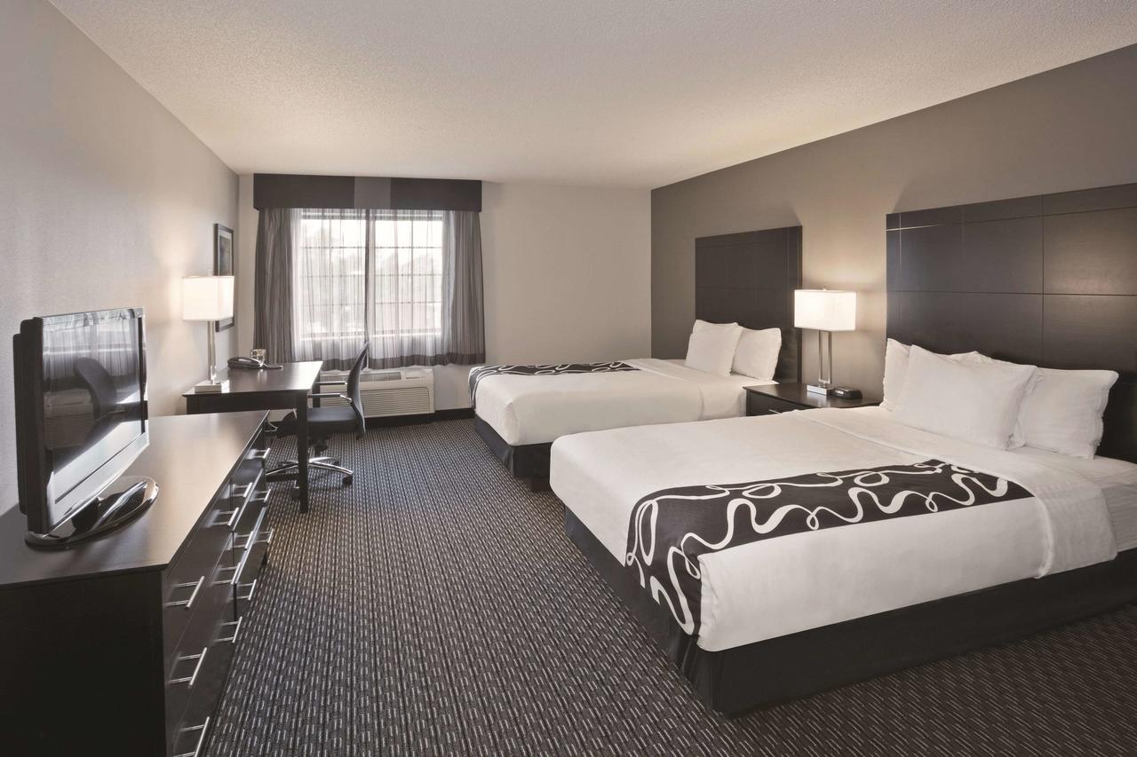 La Quinta By Wyndham Cleveland Macedonia - thumb 3