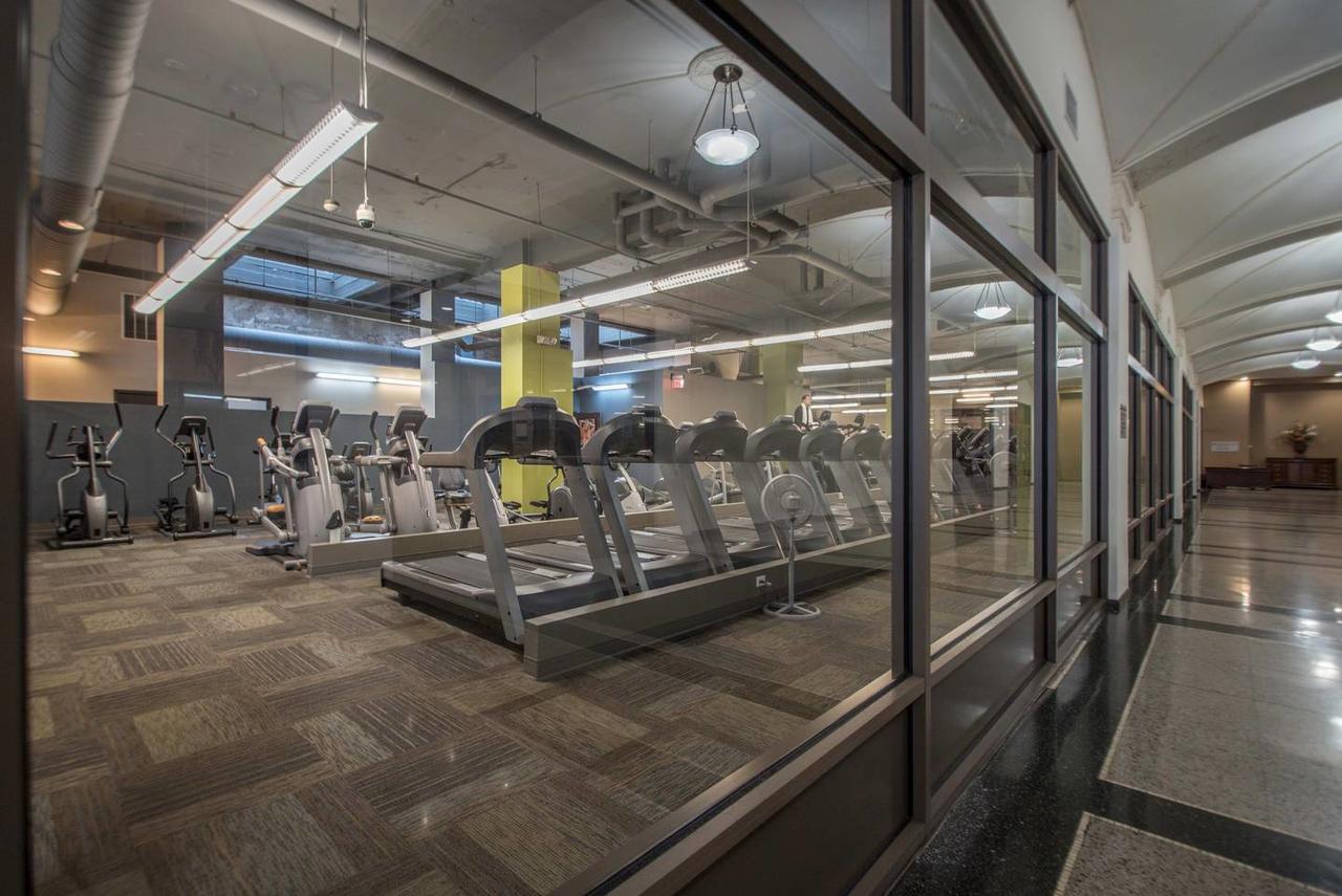 Prime 2 BR Downtown Charmer - thumb 12