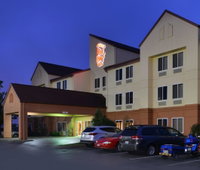 Booking Clyde Accommodation Ohio