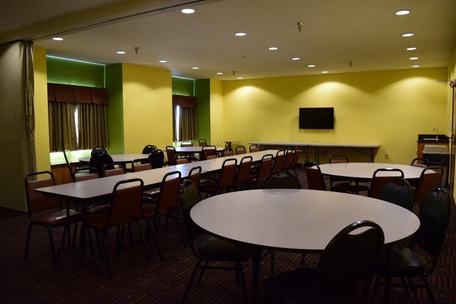 Microtel Inn & Suites By Wyndham Delphos - thumb 1