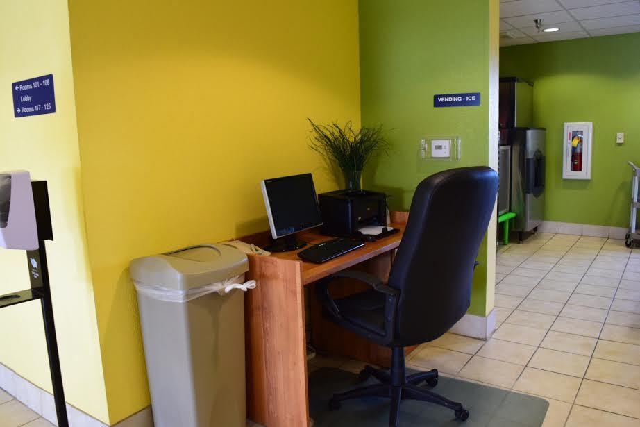 Microtel Inn & Suites By Wyndham Delphos - thumb 3