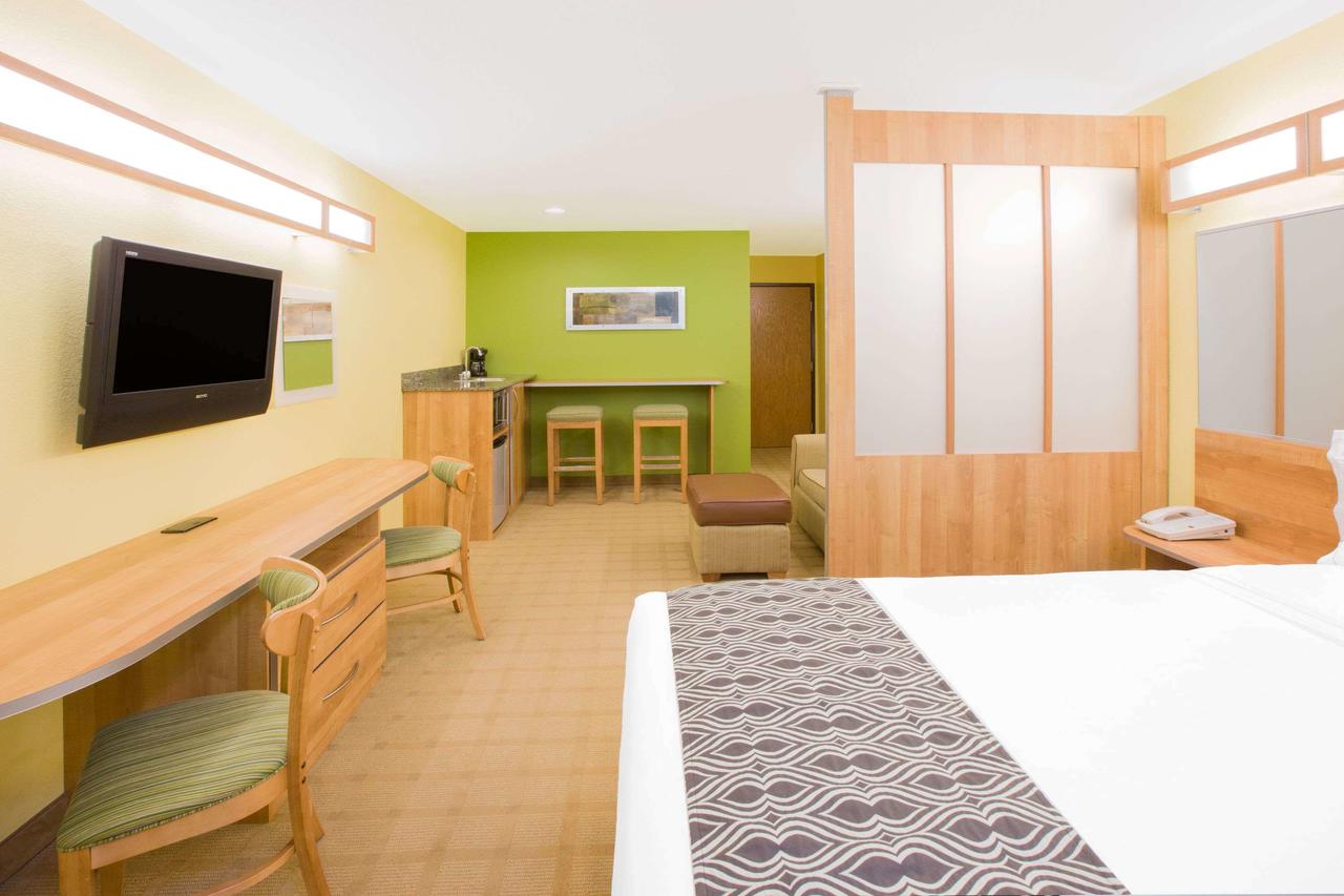 Microtel Inn & Suites By Wyndham Delphos - thumb 26