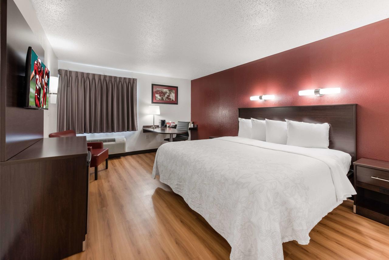 Red Roof Inn PLUS+ Columbus - Worthington - thumb 3