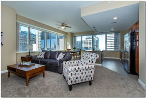Bright & Charming 2BR Downtown!