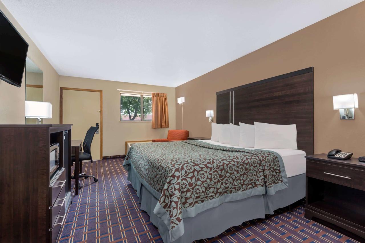 Days Inn By Wyndham Maumee/Toledo - thumb 36