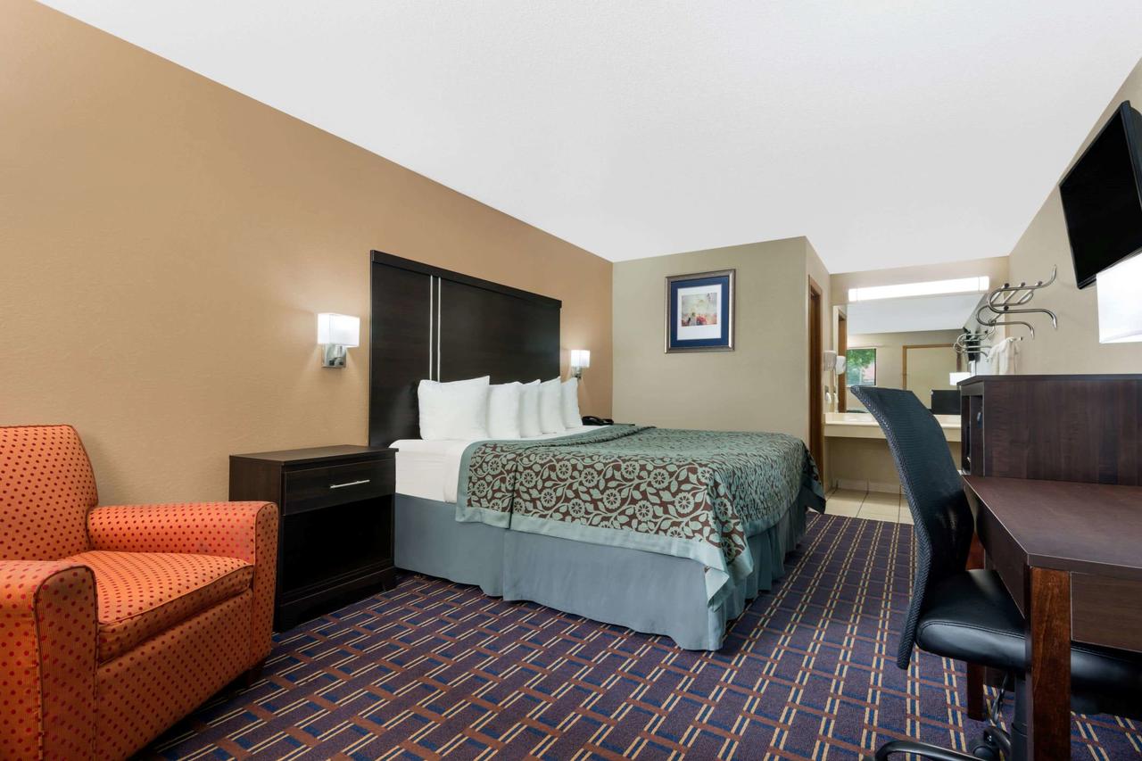Days Inn By Wyndham Maumee/Toledo - thumb 38