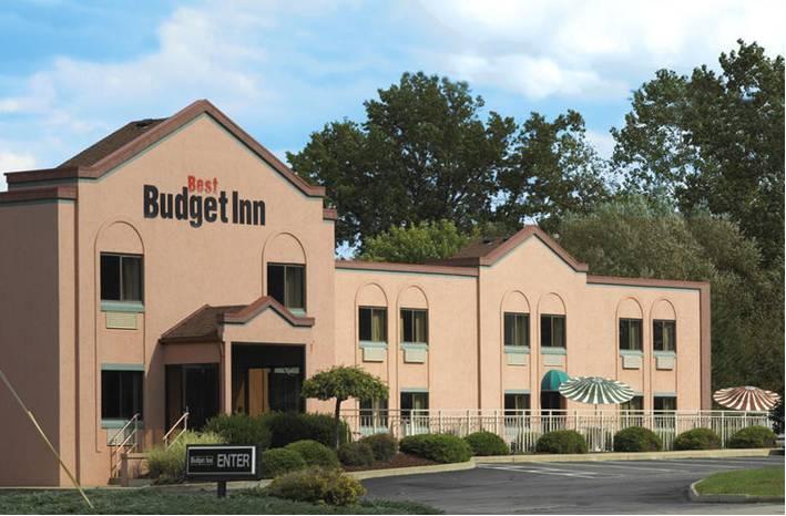 Best Budget Inn Sandusky - thumb 0