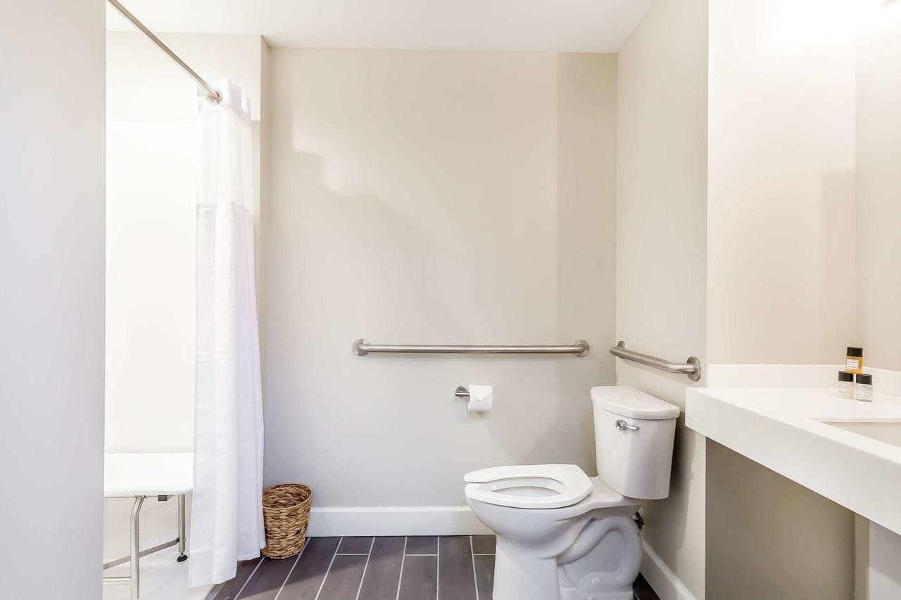 Aurora Inn Hotel And Event Center, Ascend Hotel Collection Member Aurora - thumb 18