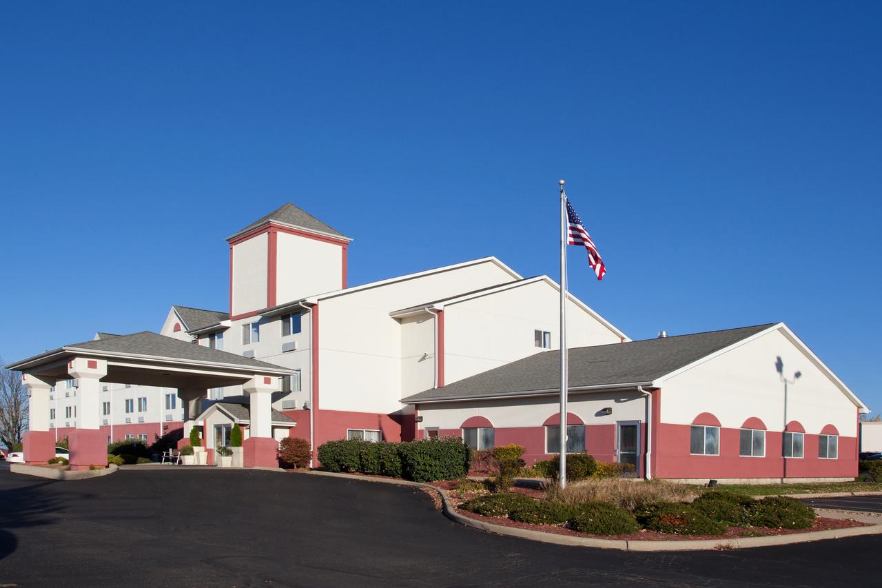 Holiday Inn Express Mt. Vernon - thumb 1