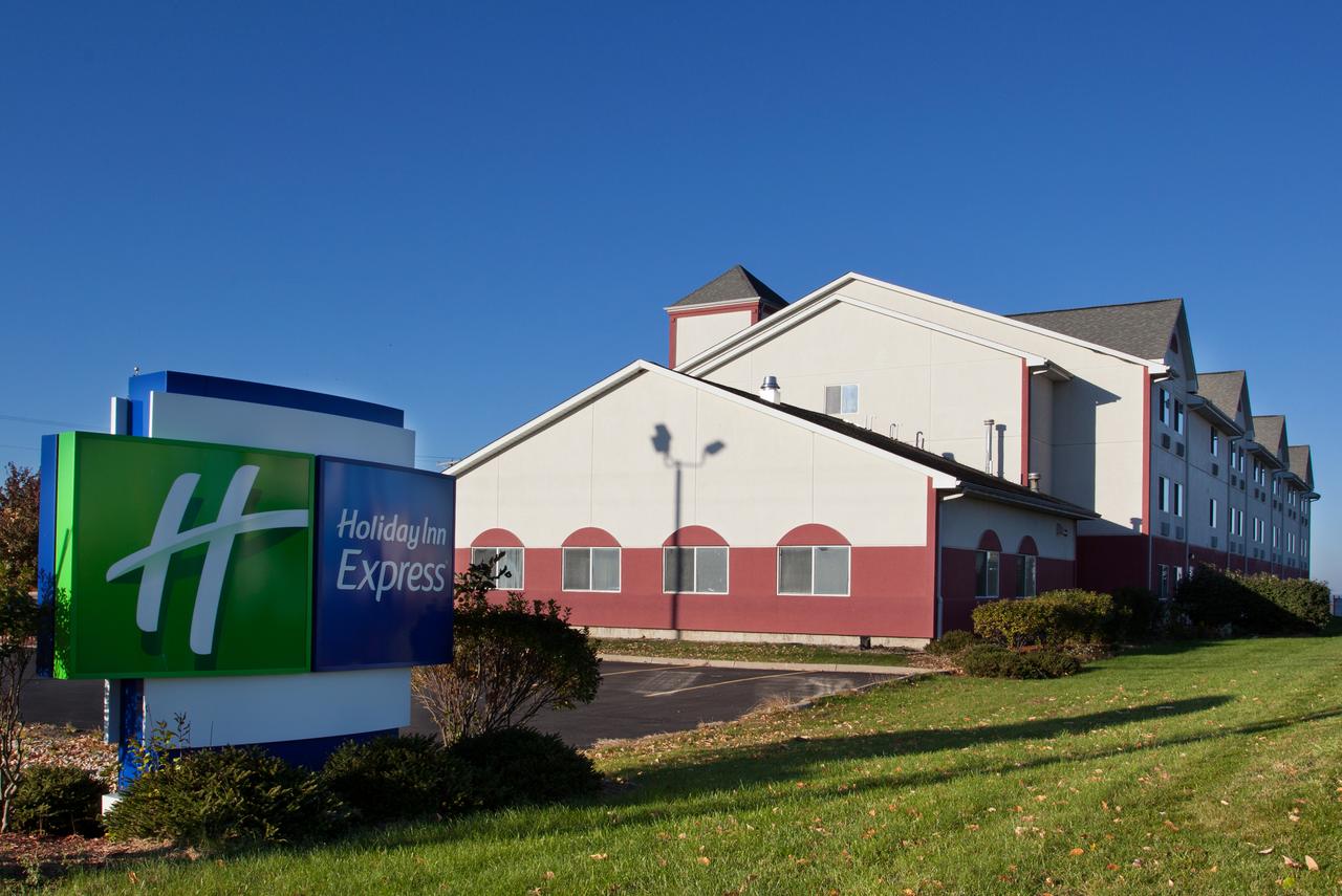 Holiday Inn Express Mt. Vernon - thumb 2