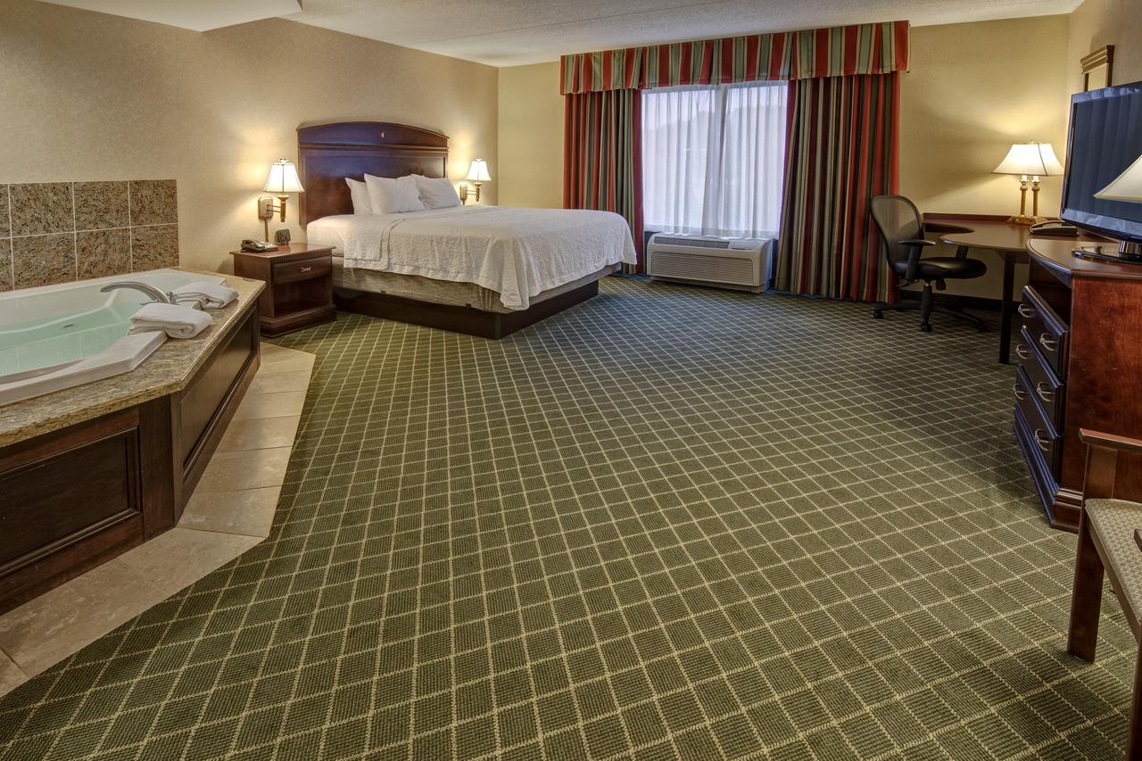Hampton Inn Cambridge - thumb 3