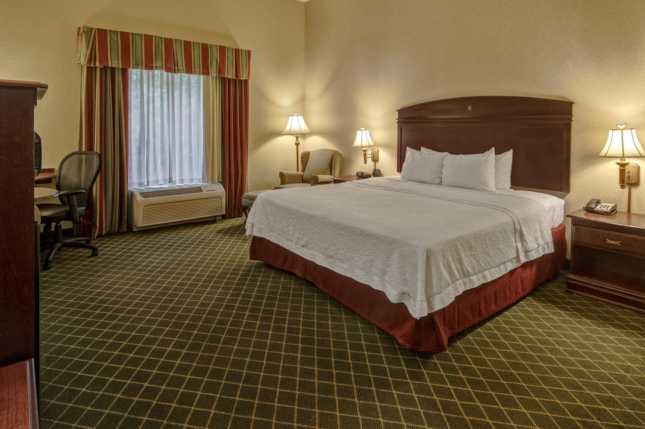 Hampton Inn Cambridge - thumb 1
