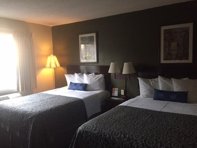 Days Inn By Wyndham Cleveland Lakewood - thumb 4