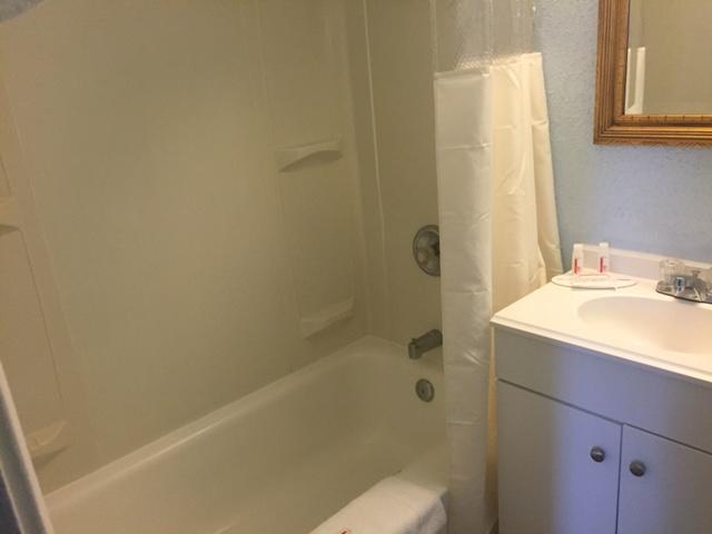 Days Inn By Wyndham Cleveland Lakewood - thumb 7