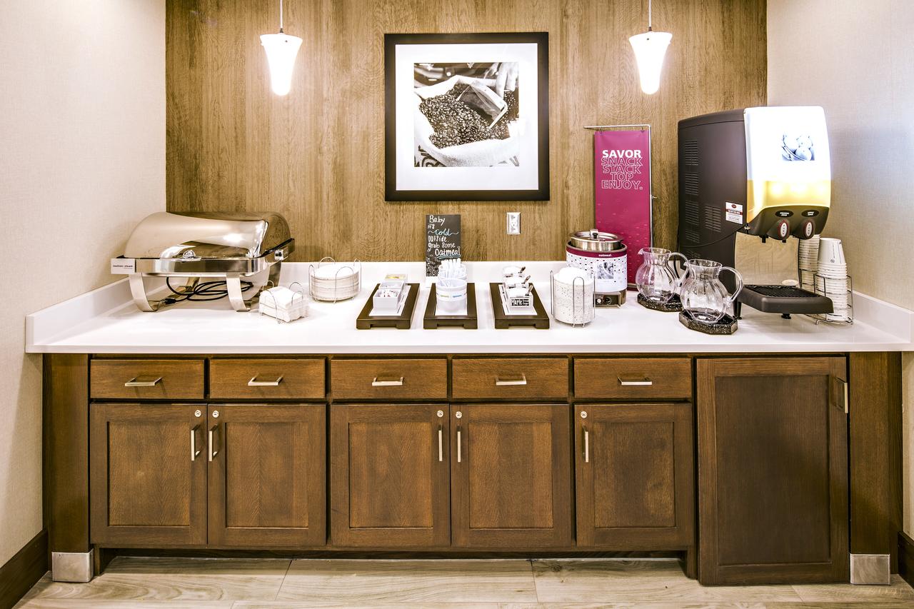 Hampton Inn Suites Ashland, Ohio - thumb 22