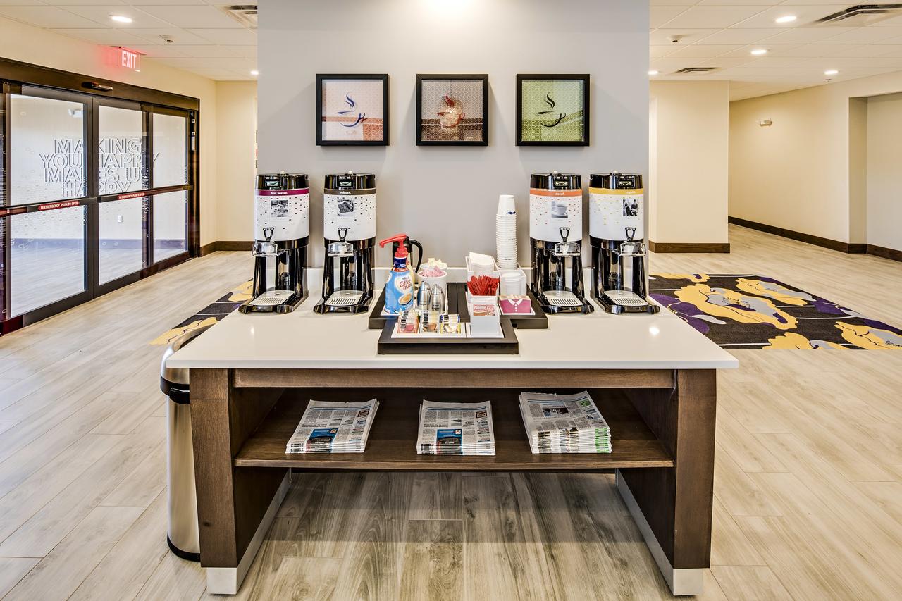 Hampton Inn Suites Ashland, Ohio - thumb 21