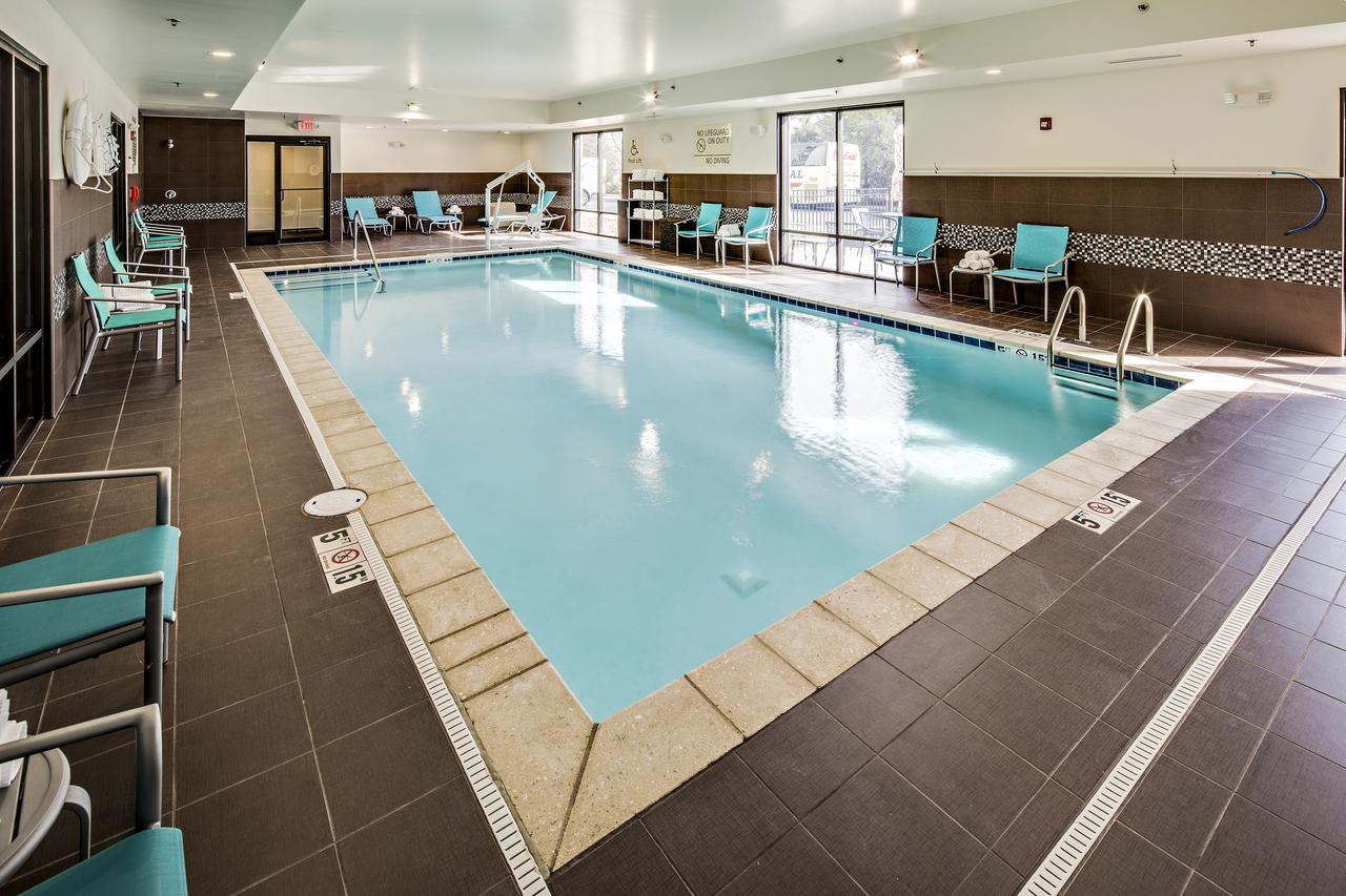 Hampton Inn Suites Ashland, Ohio - thumb 1