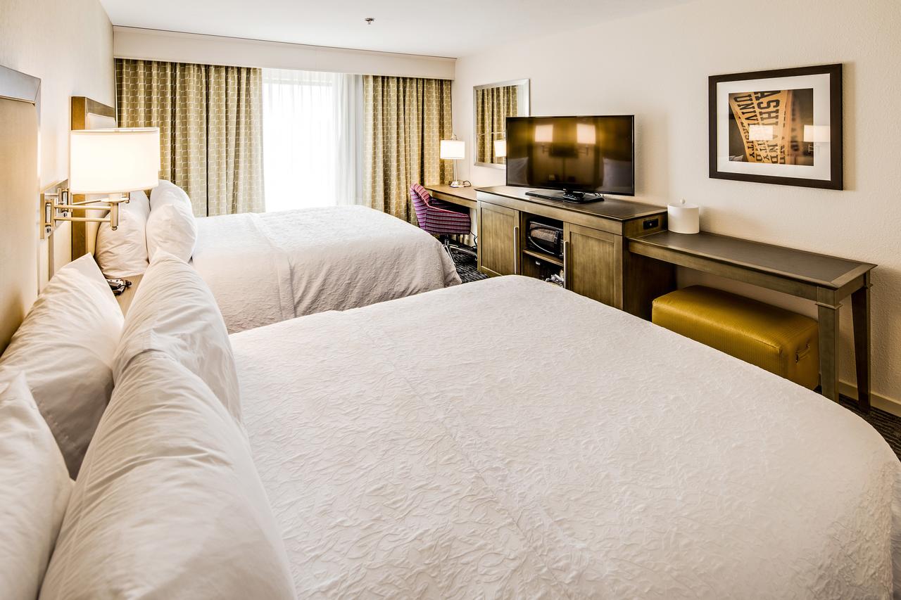 Hampton Inn Suites Ashland, Ohio - thumb 26