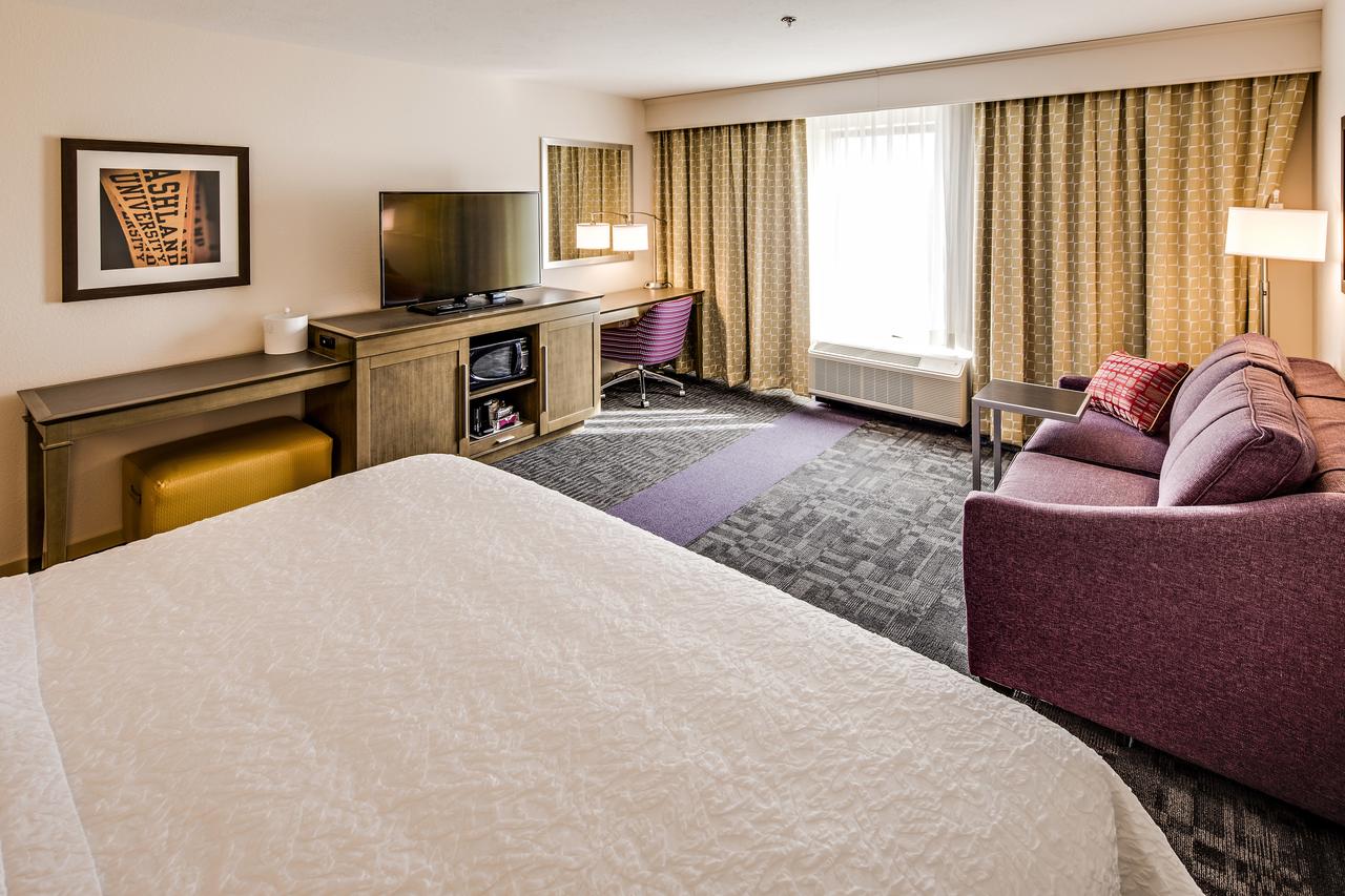 Hampton Inn Suites Ashland, Ohio - thumb 27