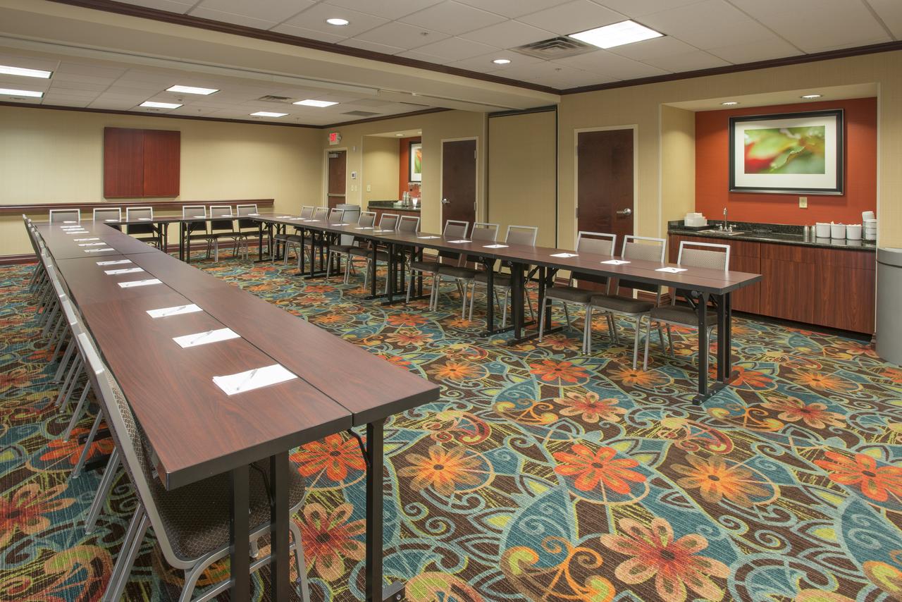 Hampton Inn & Suites Cincinnati-Union Centre - thumb 26