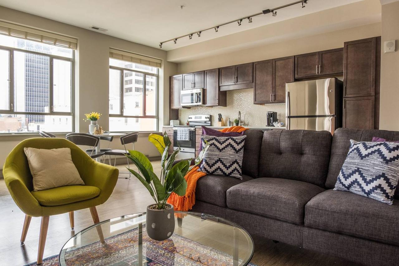 Historic Beauty - 2br W/ Parking - Walk To Scioto - thumb 0
