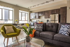 Historic Beauty - 2br W/ Parking - Walk To Scioto