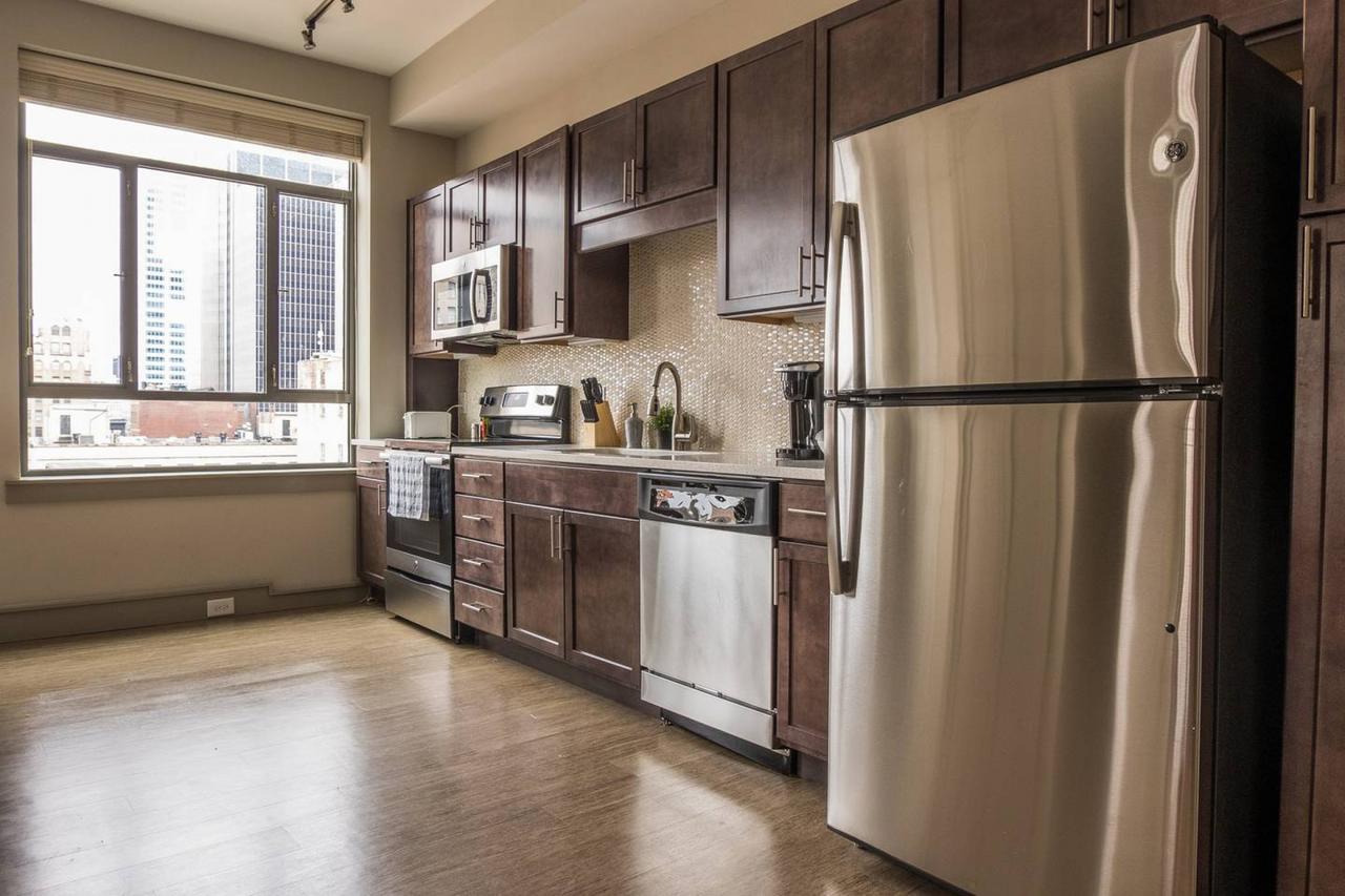 Historic Beauty - 2br W/ Parking - Walk To Scioto - thumb 17
