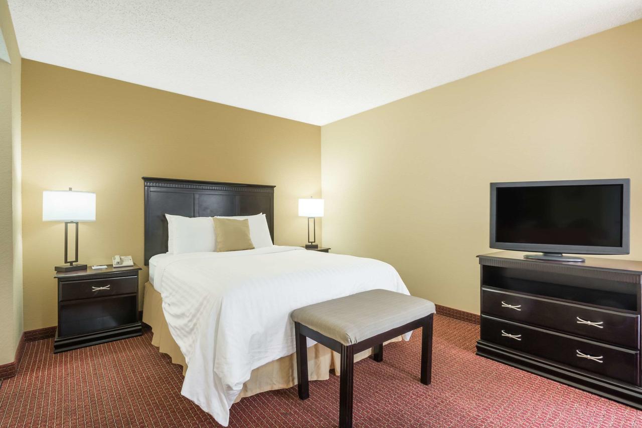 Hawthorn Suites Dayton North - thumb 16