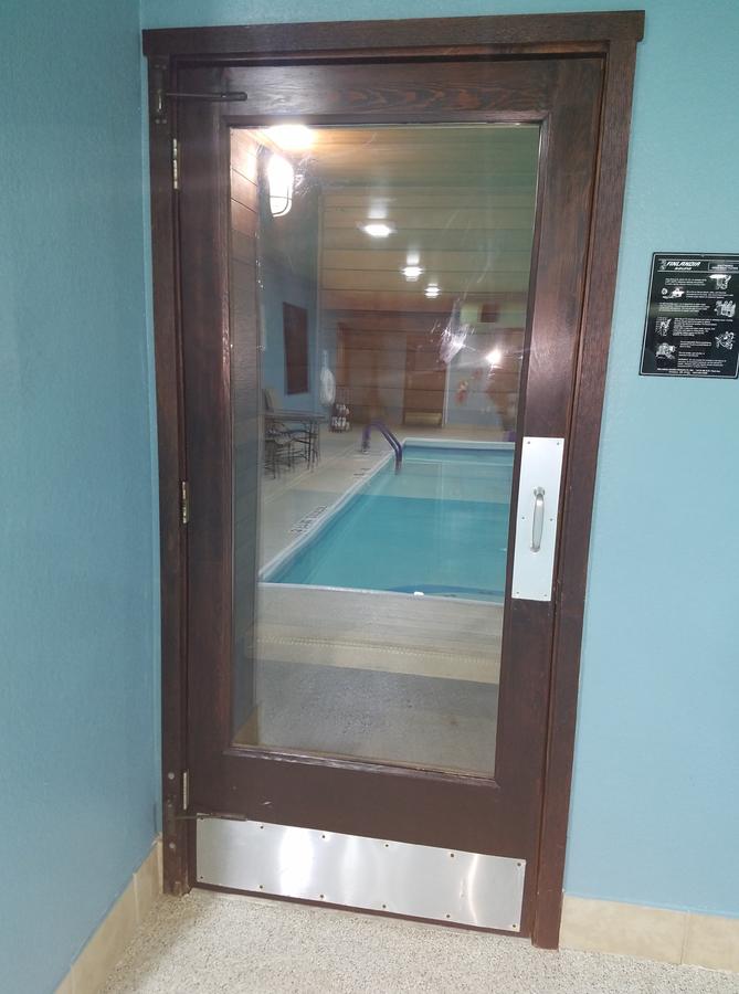 Holiday Inn Express Hotel And Suites Marysville - thumb 1