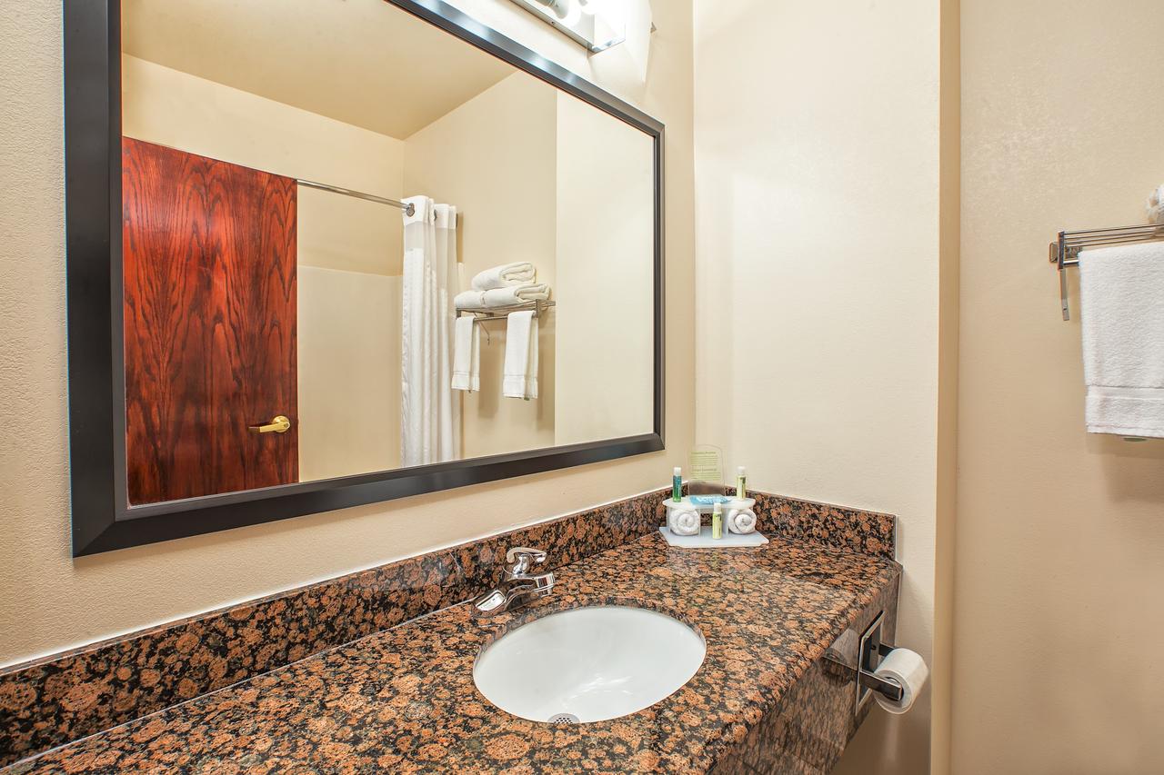 Holiday Inn Express Hotel And Suites Marysville - thumb 11