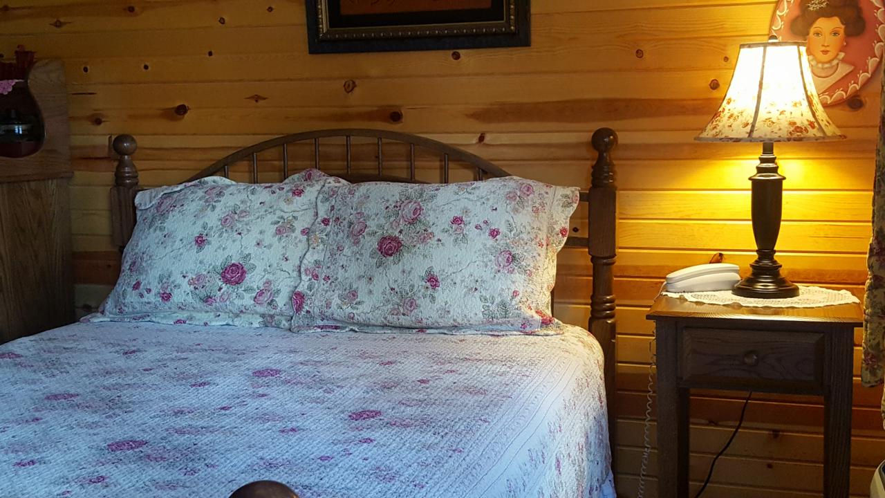 Amish Blessings Cabins - thumb 16