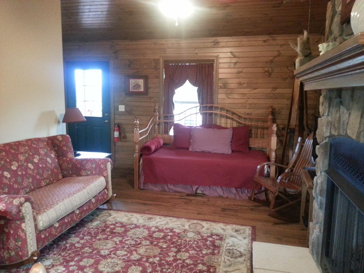Amish Blessings Cabins - thumb 5