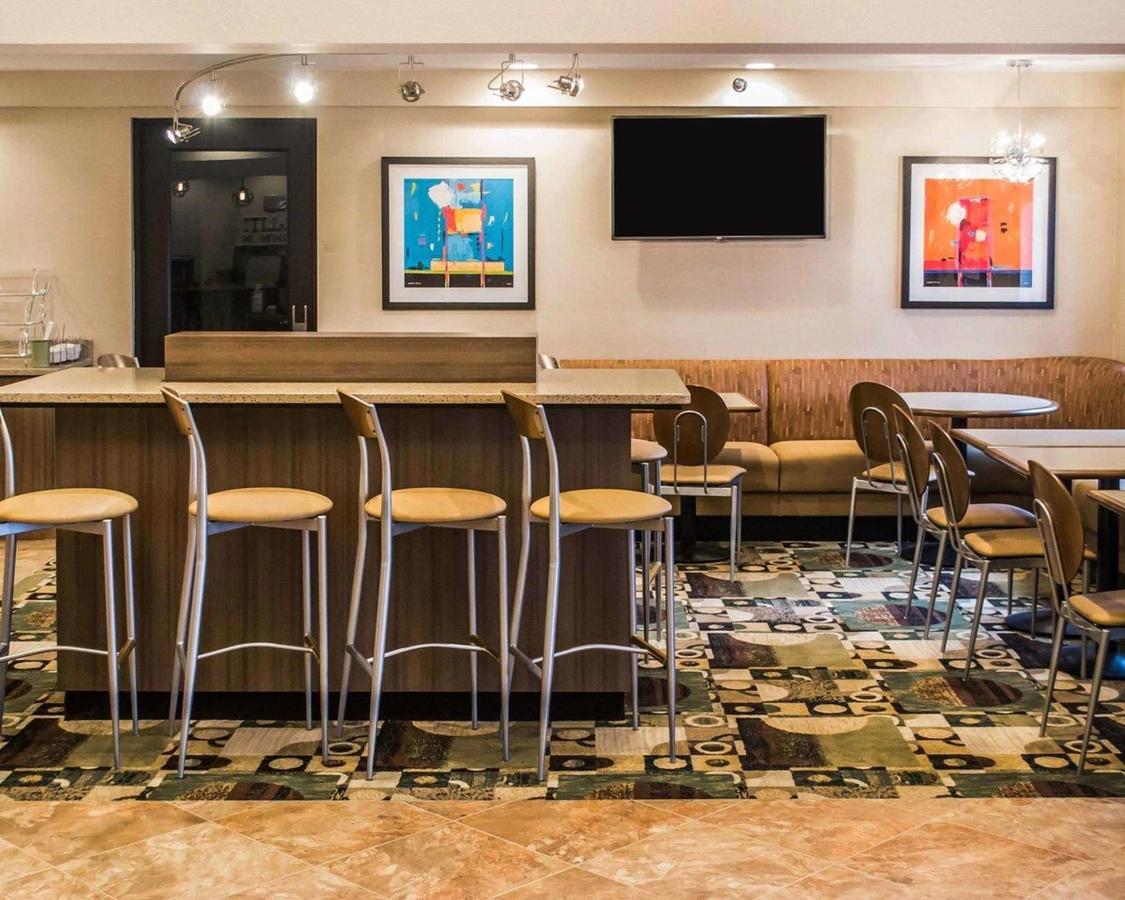 Quality Inn Streetsboro - thumb 28