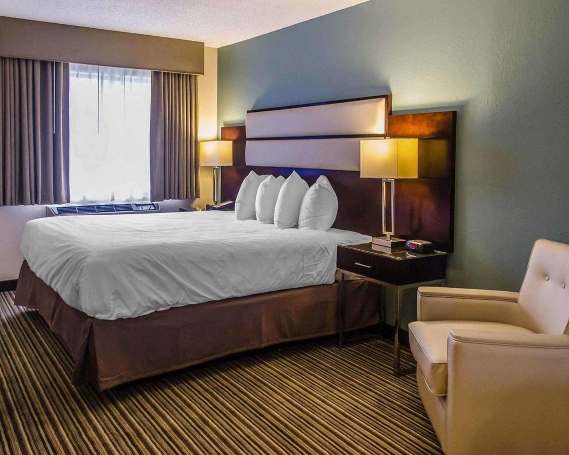 Quality Inn Streetsboro - thumb 3
