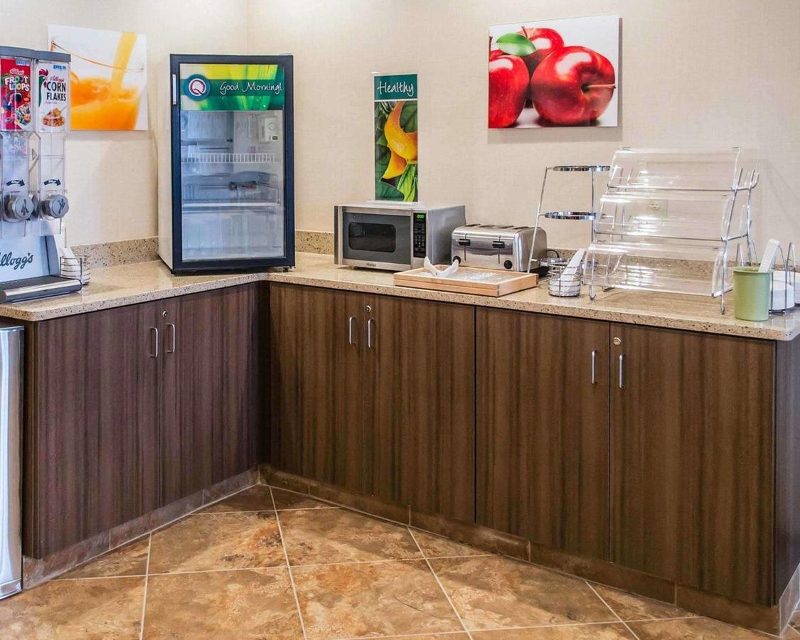 Quality Inn Streetsboro - thumb 8