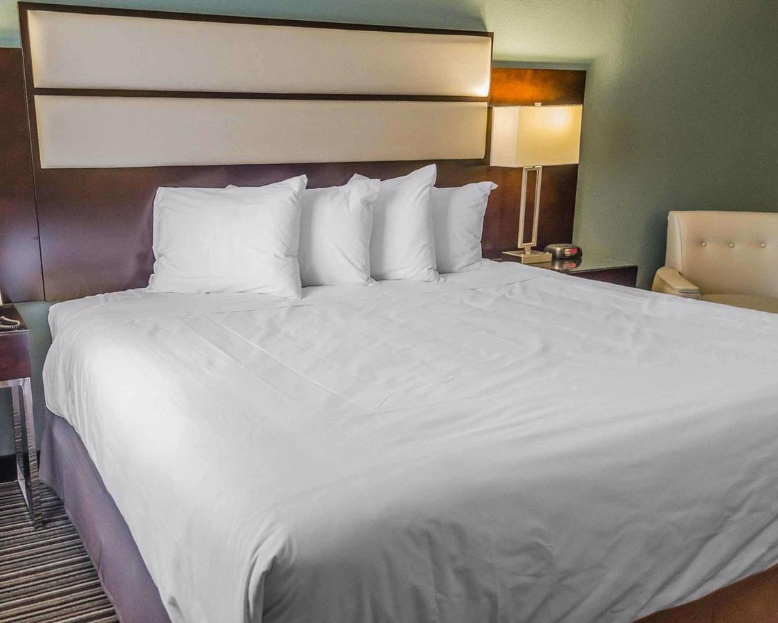 Quality Inn Streetsboro - thumb 11
