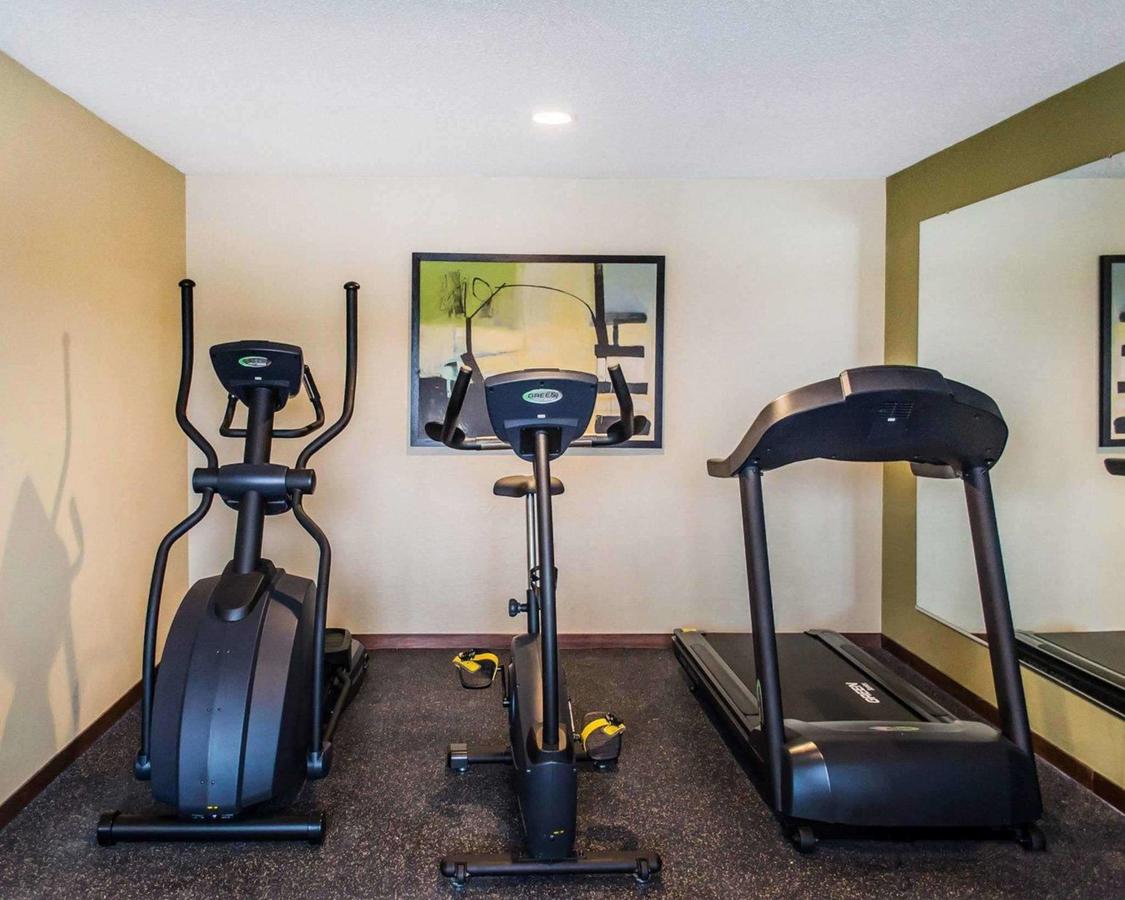 Quality Inn Streetsboro - thumb 26