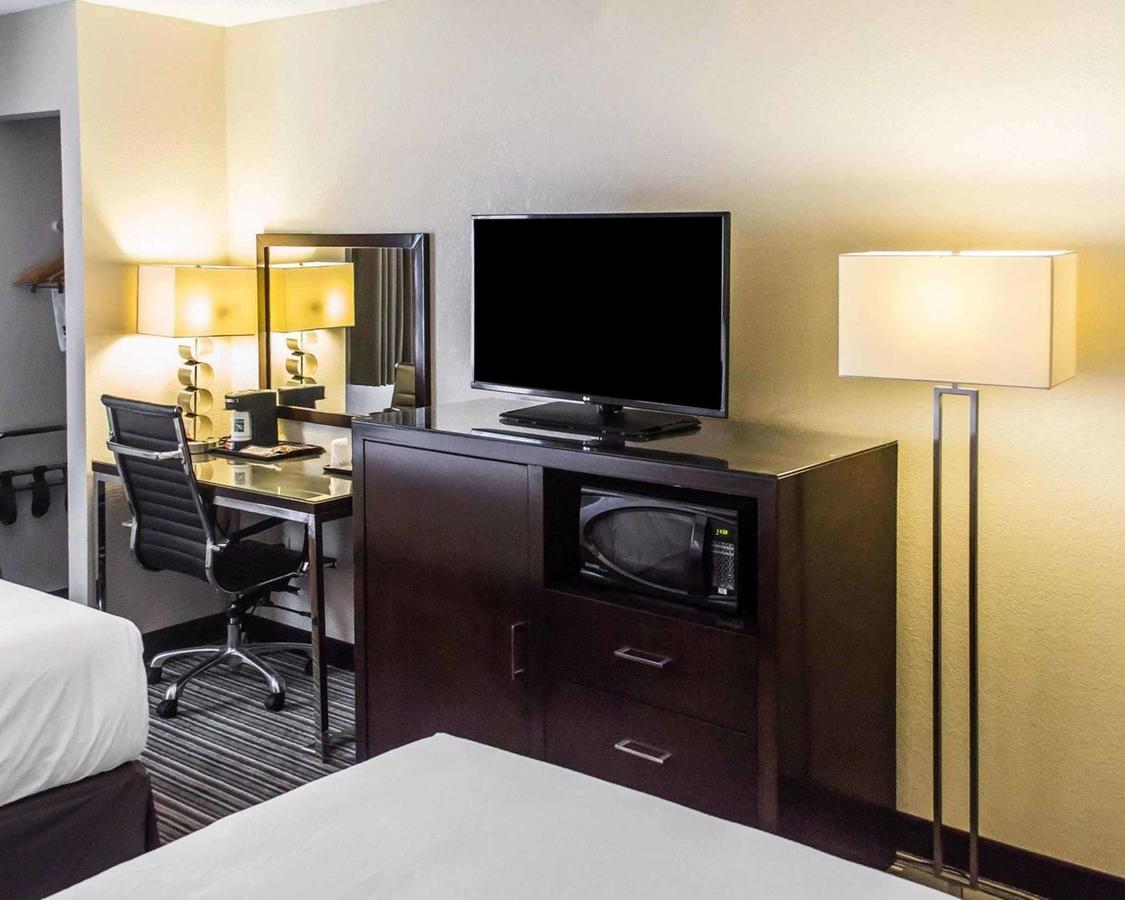 Quality Inn Streetsboro - thumb 17