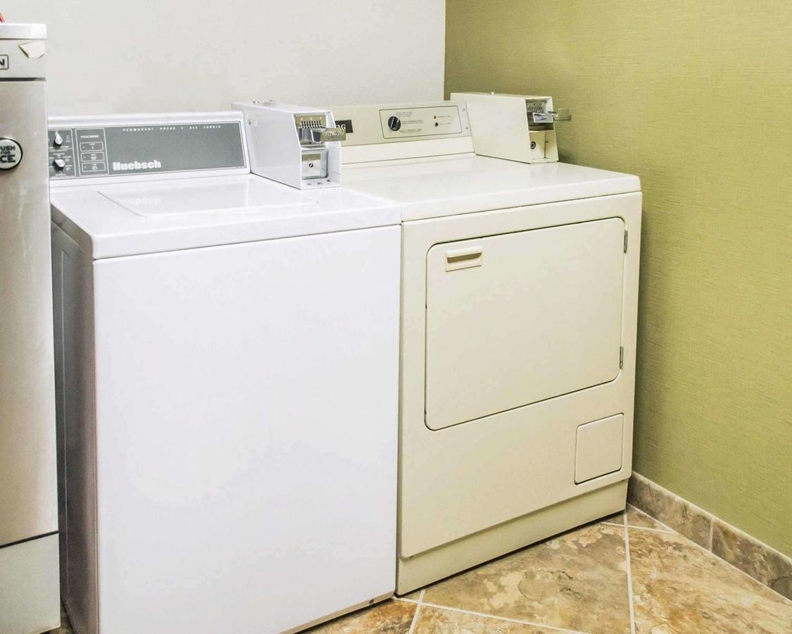 Quality Inn Streetsboro - thumb 21
