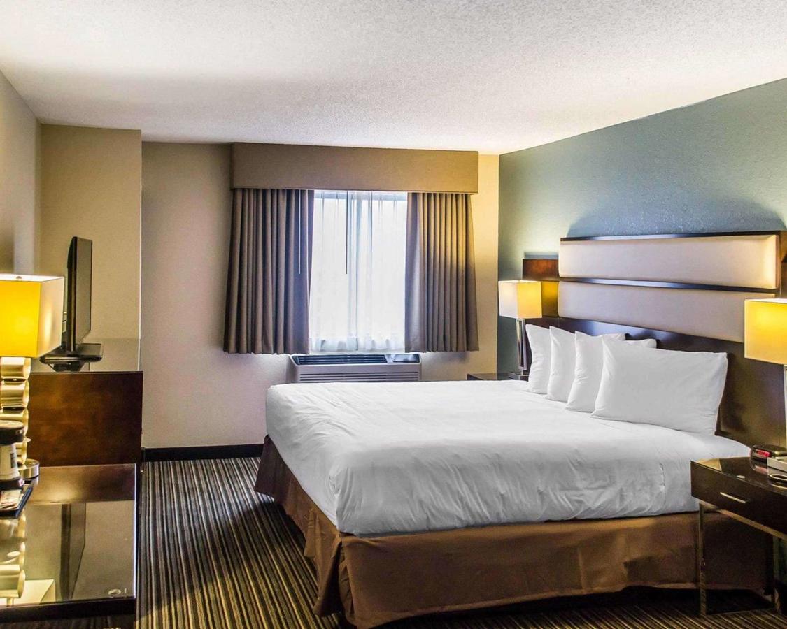 Quality Inn Streetsboro - thumb 9