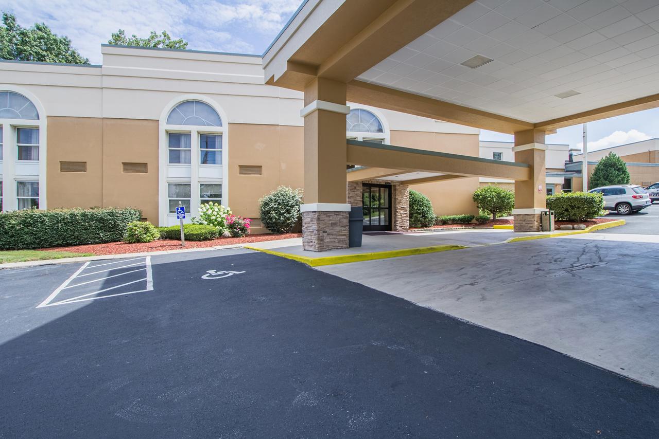 Quality Inn Wickliffe - Cleveland East - thumb 39