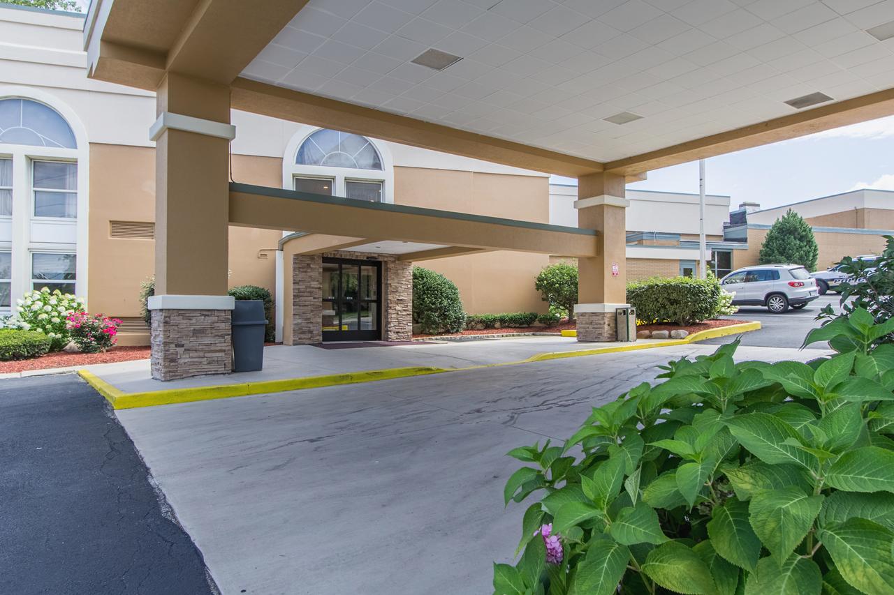 Quality Inn Wickliffe - Cleveland East - thumb 37