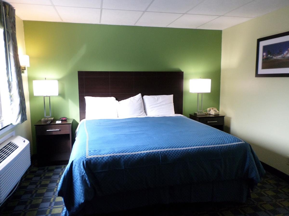Travelodge By Wyndham Cleveland Lakewood - thumb 14