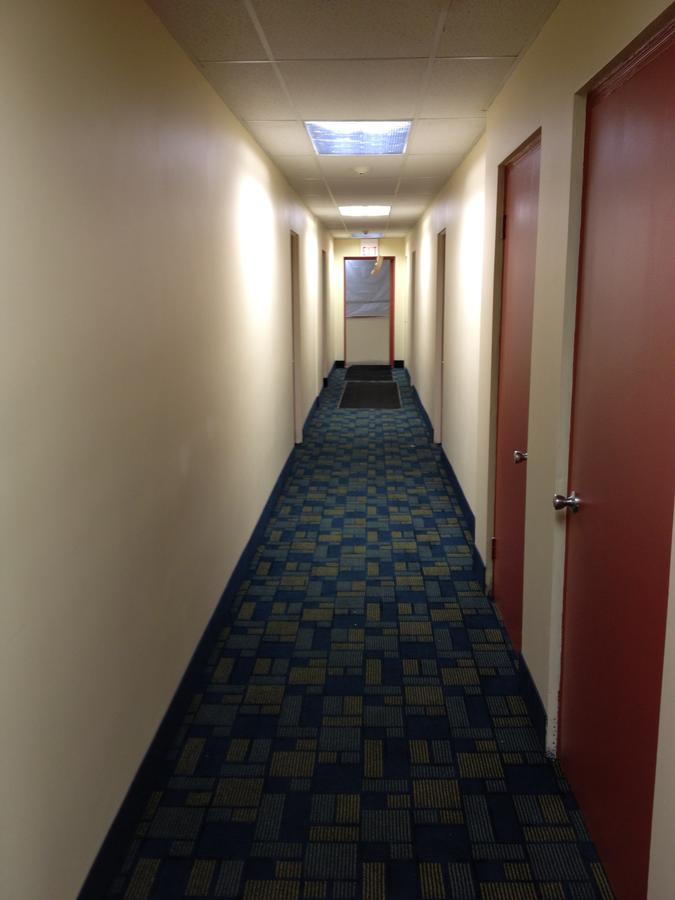 Travelodge By Wyndham Cleveland Lakewood - thumb 39