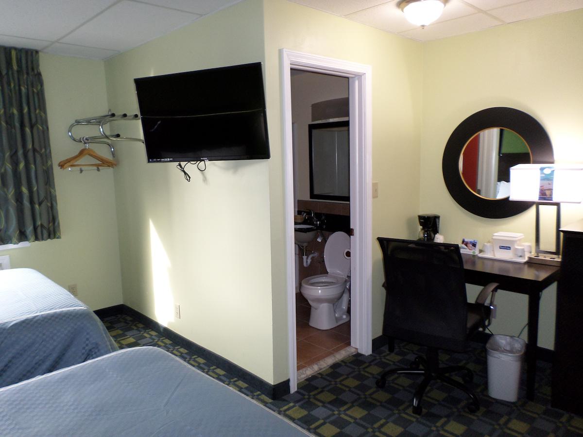 Travelodge By Wyndham Cleveland Lakewood - thumb 11