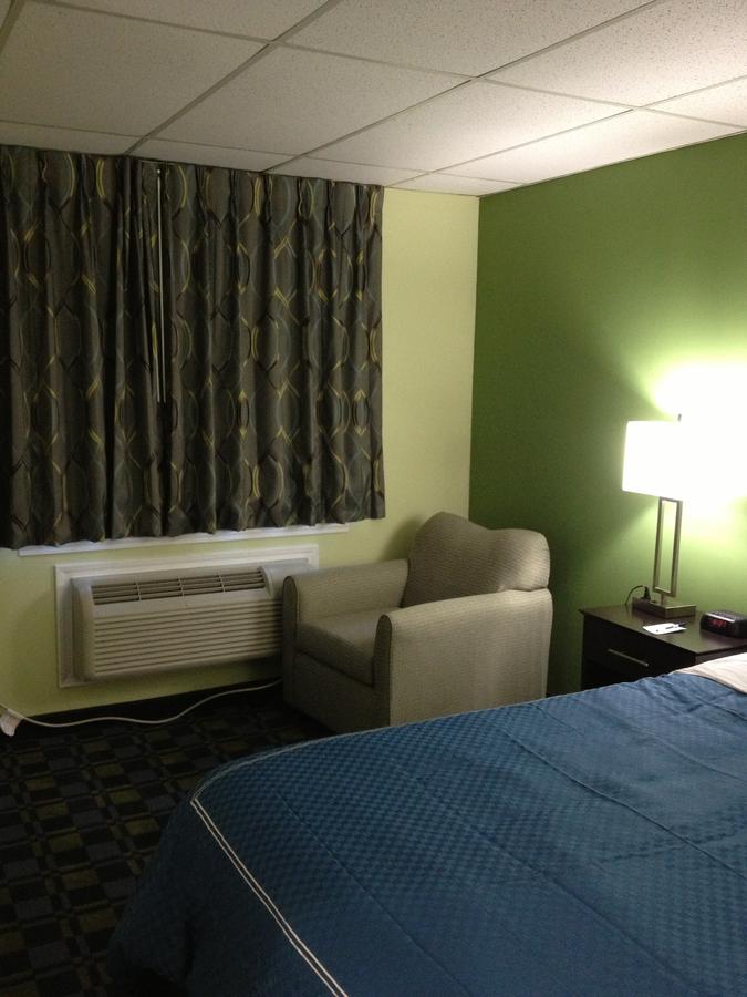 Travelodge By Wyndham Cleveland Lakewood - thumb 38