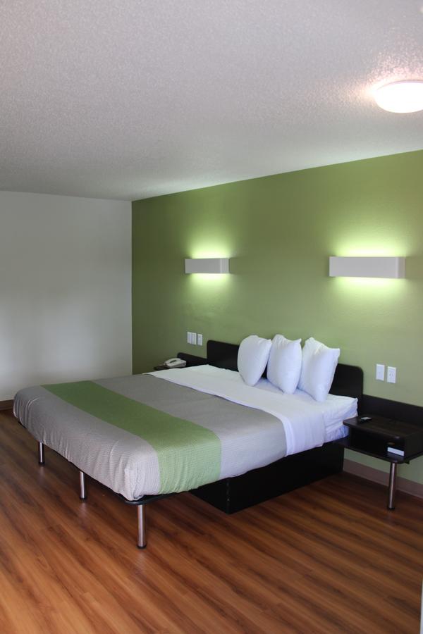 Motel 6 Cincinnati Central- Norwood - thumb 3