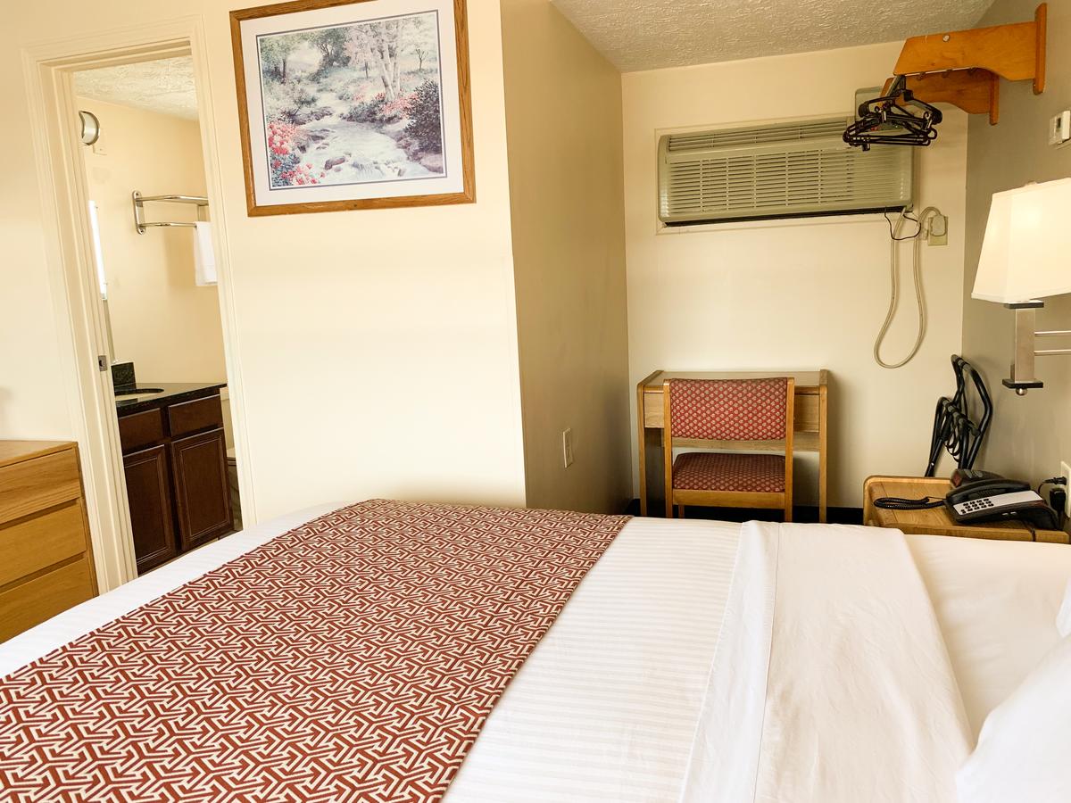 Sandusky Inn - thumb 5