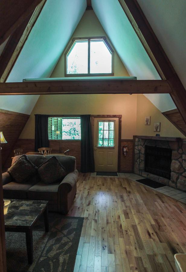 A-Frame #02 - Romantic Escape - Hocking Hills Cabin - thumb 15
